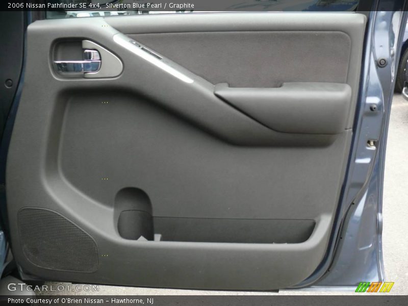 Silverton Blue Pearl / Graphite 2006 Nissan Pathfinder SE 4x4