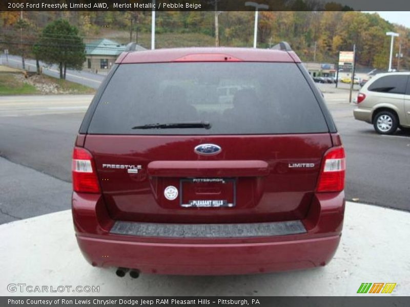 Merlot Metallic / Pebble Beige 2006 Ford Freestyle Limited AWD