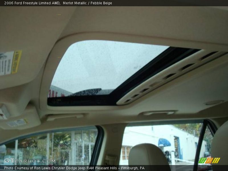 Merlot Metallic / Pebble Beige 2006 Ford Freestyle Limited AWD
