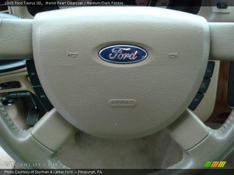 Merlot Pearl Clearcoat / Medium/Dark Pebble 2005 Ford Taurus SEL