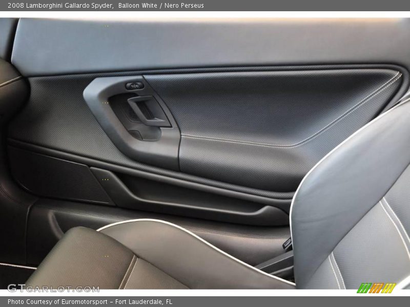 Balloon White / Nero Perseus 2008 Lamborghini Gallardo Spyder