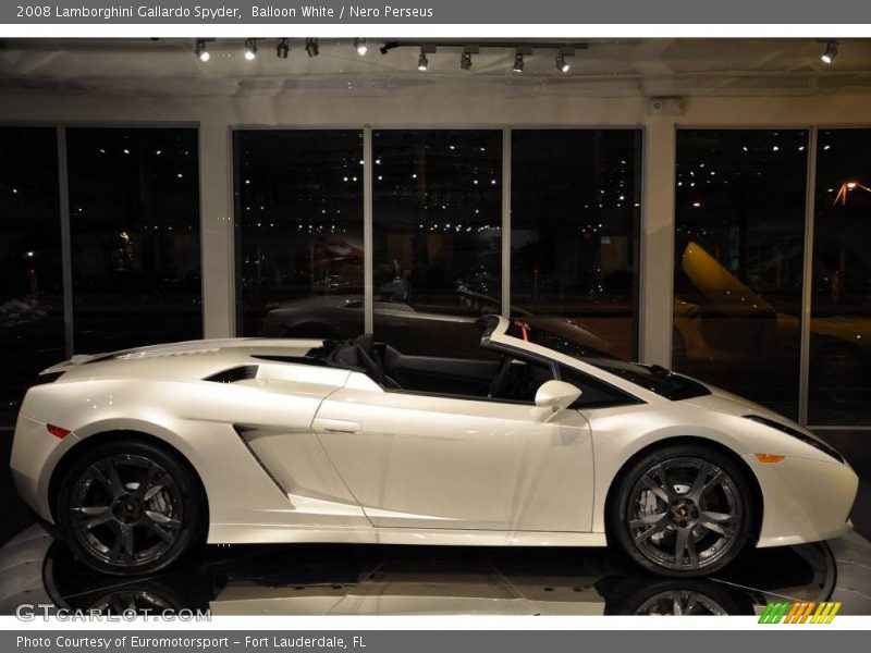 Balloon White / Nero Perseus 2008 Lamborghini Gallardo Spyder