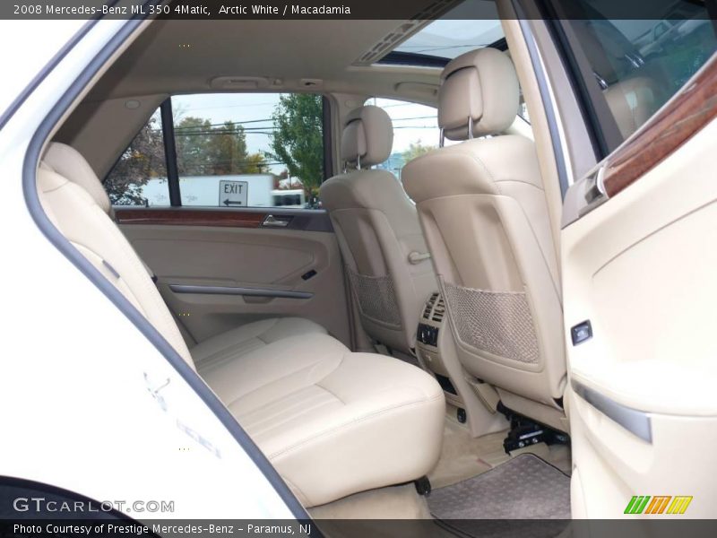 Arctic White / Macadamia 2008 Mercedes-Benz ML 350 4Matic