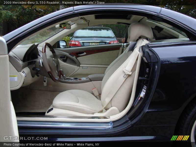  2009 SL 550 Roadster Stone Interior