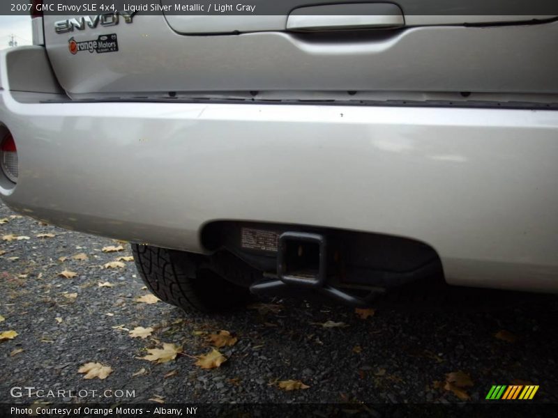 Liquid Silver Metallic / Light Gray 2007 GMC Envoy SLE 4x4