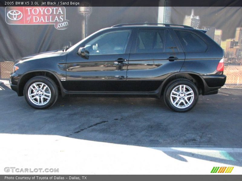Jet Black / Sand Beige 2005 BMW X5 3.0i