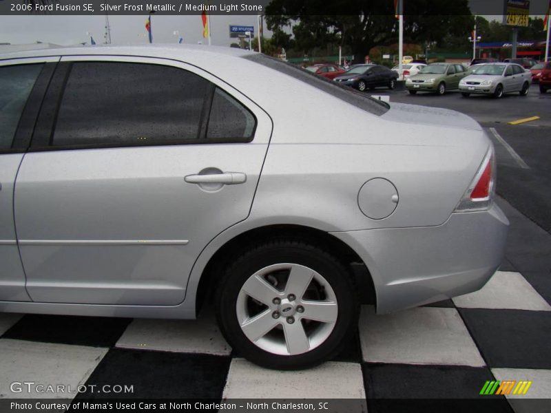 Silver Frost Metallic / Medium Light Stone 2006 Ford Fusion SE