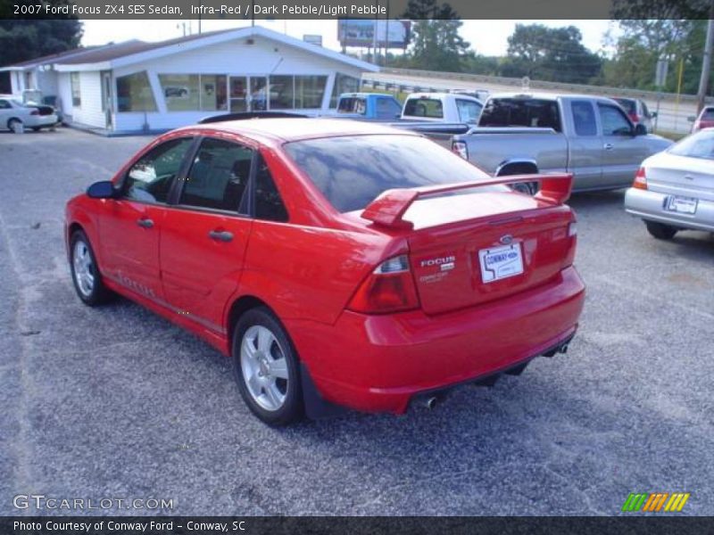 Infra-Red / Dark Pebble/Light Pebble 2007 Ford Focus ZX4 SES Sedan