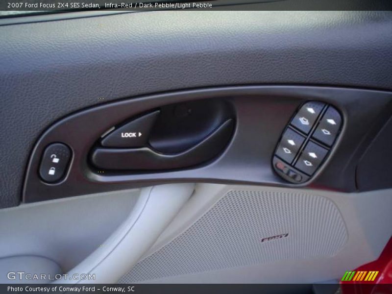 Infra-Red / Dark Pebble/Light Pebble 2007 Ford Focus ZX4 SES Sedan