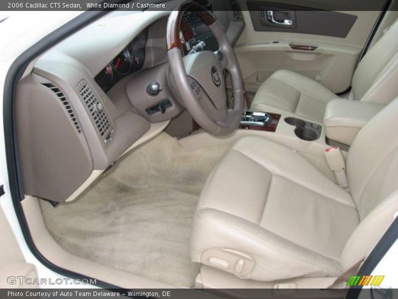 White Diamond / Cashmere 2006 Cadillac CTS Sedan
