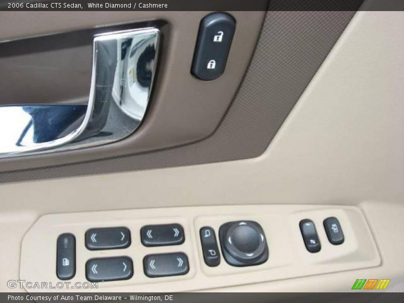 White Diamond / Cashmere 2006 Cadillac CTS Sedan