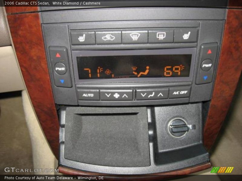 White Diamond / Cashmere 2006 Cadillac CTS Sedan