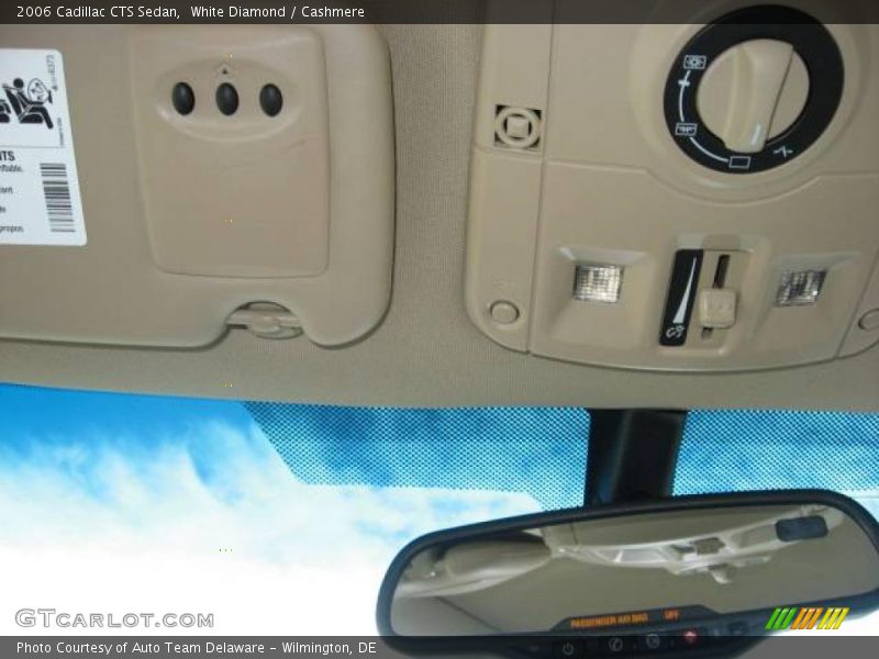 White Diamond / Cashmere 2006 Cadillac CTS Sedan