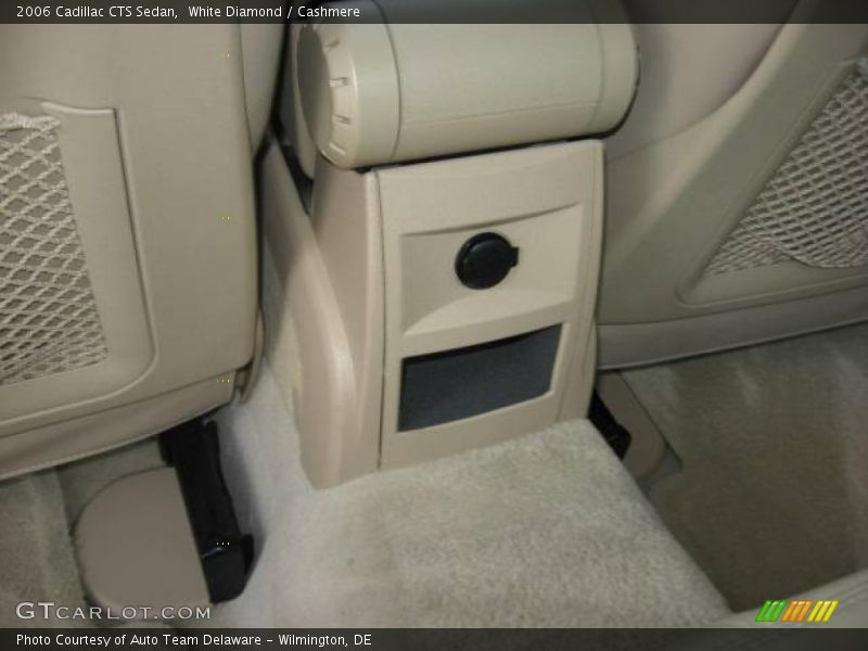 White Diamond / Cashmere 2006 Cadillac CTS Sedan
