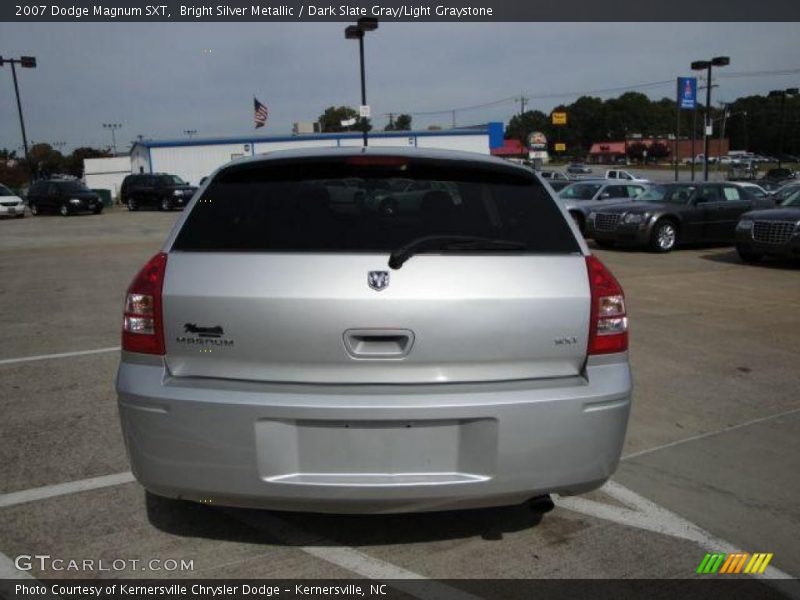 Bright Silver Metallic / Dark Slate Gray/Light Graystone 2007 Dodge Magnum SXT