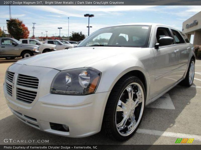 Bright Silver Metallic / Dark Slate Gray/Light Graystone 2007 Dodge Magnum SXT