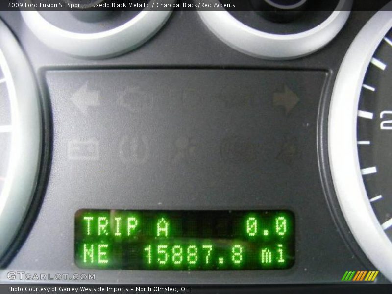 Tuxedo Black Metallic / Charcoal Black/Red Accents 2009 Ford Fusion SE Sport