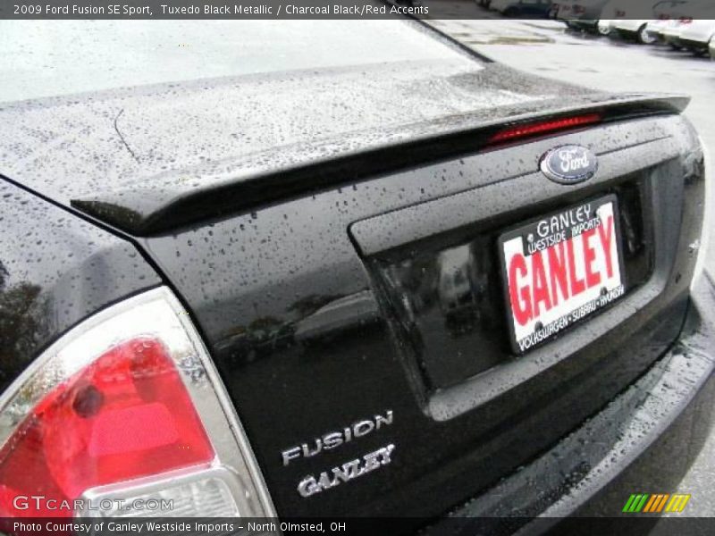 Tuxedo Black Metallic / Charcoal Black/Red Accents 2009 Ford Fusion SE Sport