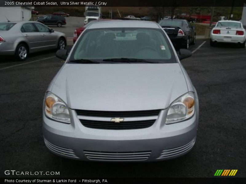 Ultra Silver Metallic / Gray 2005 Chevrolet Cobalt Sedan
