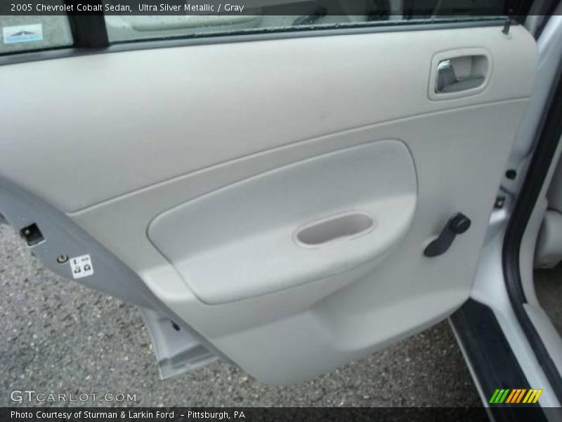 Ultra Silver Metallic / Gray 2005 Chevrolet Cobalt Sedan