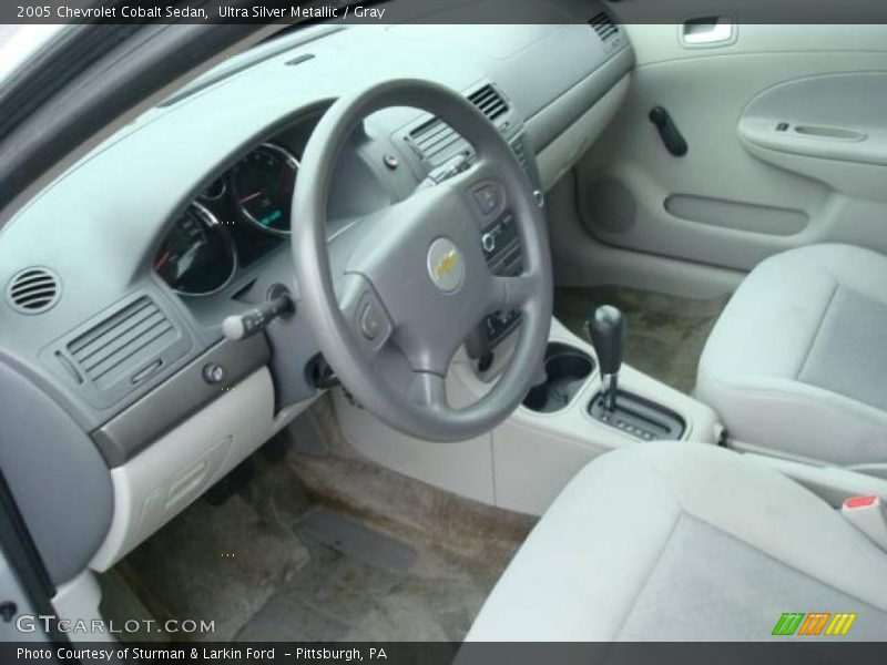 Ultra Silver Metallic / Gray 2005 Chevrolet Cobalt Sedan
