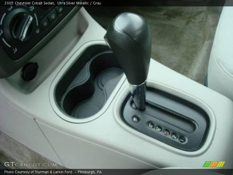 Ultra Silver Metallic / Gray 2005 Chevrolet Cobalt Sedan