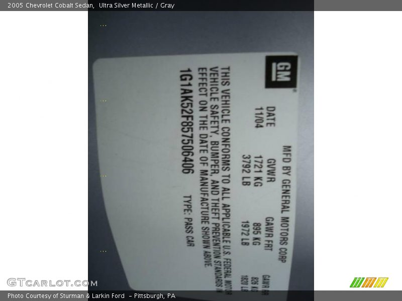 Ultra Silver Metallic / Gray 2005 Chevrolet Cobalt Sedan