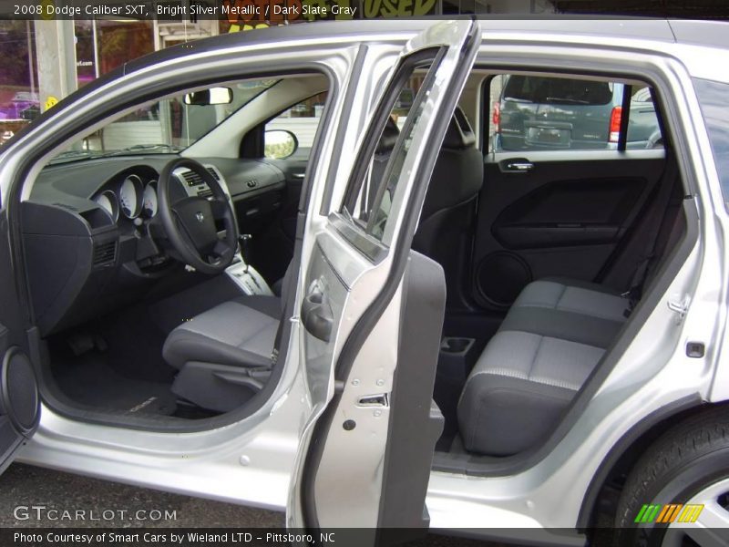 Bright Silver Metallic / Dark Slate Gray 2008 Dodge Caliber SXT