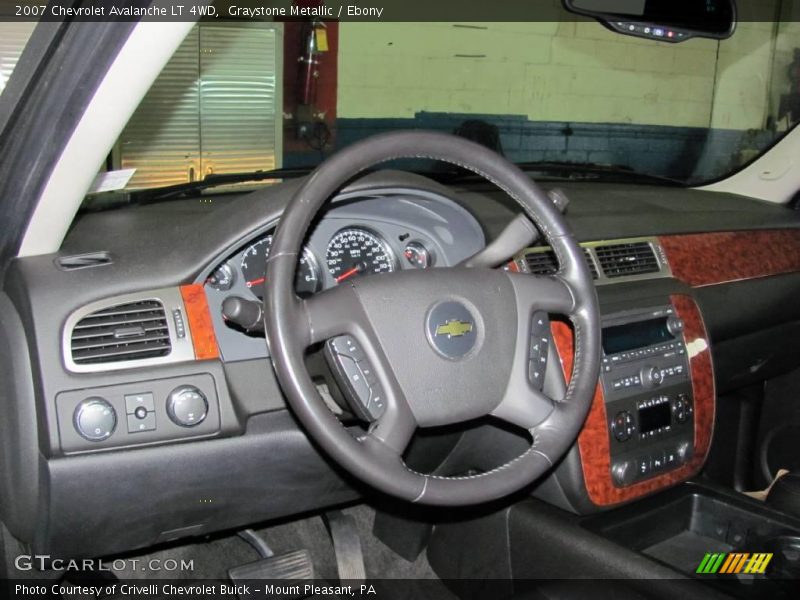 Graystone Metallic / Ebony 2007 Chevrolet Avalanche LT 4WD