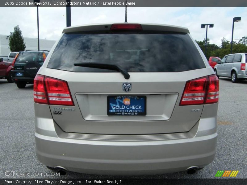 Light Sandstone Metallic / Pastel Pebble Beige 2009 Dodge Journey SXT