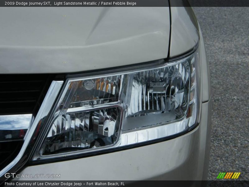 Light Sandstone Metallic / Pastel Pebble Beige 2009 Dodge Journey SXT