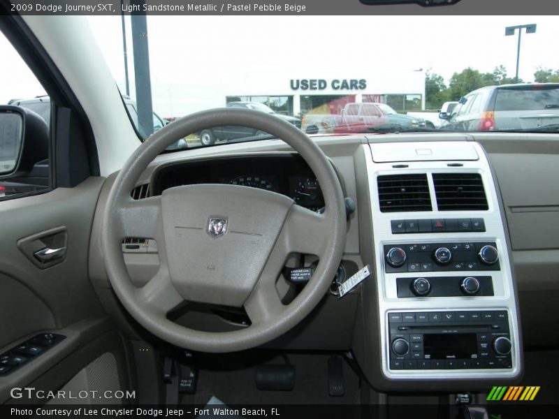 Light Sandstone Metallic / Pastel Pebble Beige 2009 Dodge Journey SXT