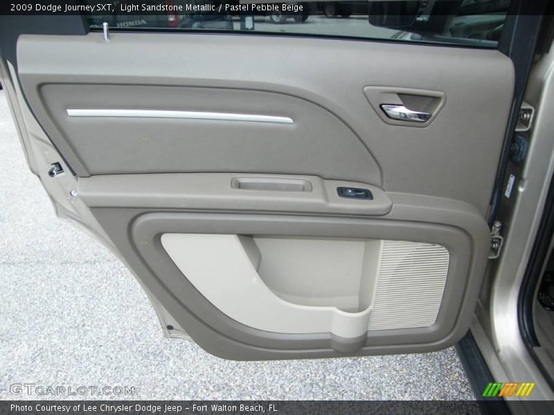 Light Sandstone Metallic / Pastel Pebble Beige 2009 Dodge Journey SXT