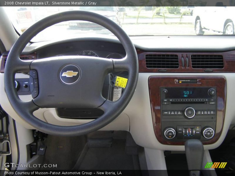 Silverstone Metallic / Gray 2008 Chevrolet Impala LT