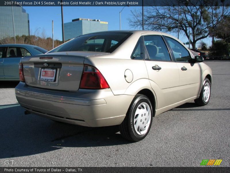 Pueblo Gold Metallic / Dark Pebble/Light Pebble 2007 Ford Focus ZX4 S Sedan