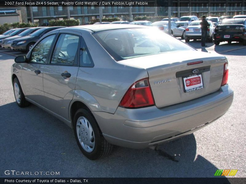 Pueblo Gold Metallic / Dark Pebble/Light Pebble 2007 Ford Focus ZX4 S Sedan