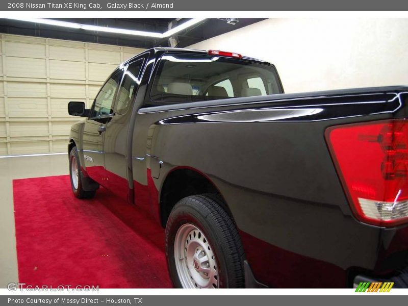 Galaxy Black / Almond 2008 Nissan Titan XE King Cab