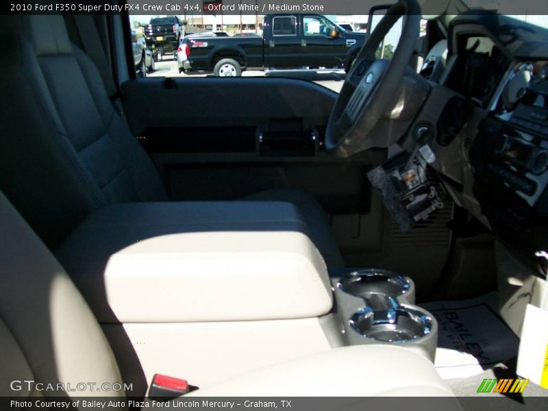 Oxford White / Medium Stone 2010 Ford F350 Super Duty FX4 Crew Cab 4x4