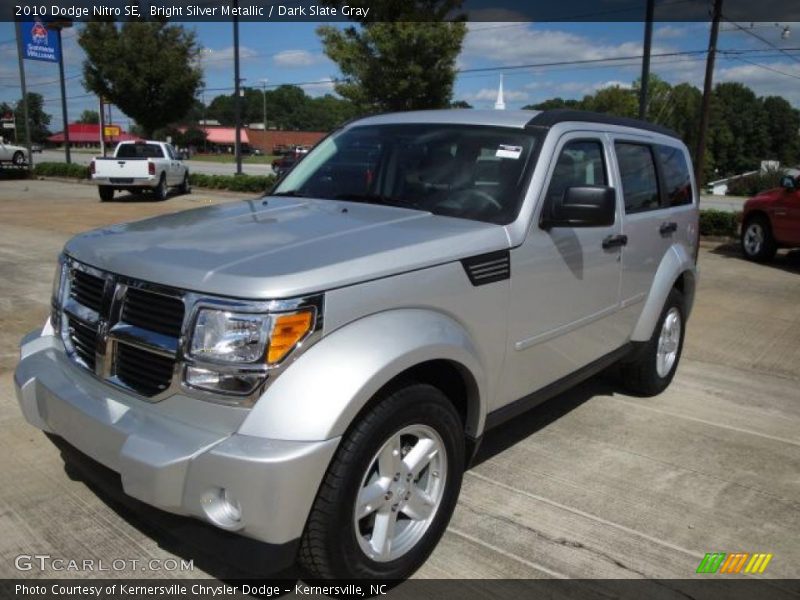 Bright Silver Metallic / Dark Slate Gray 2010 Dodge Nitro SE
