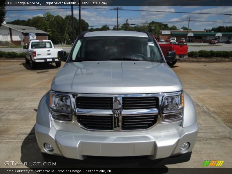 Bright Silver Metallic / Dark Slate Gray 2010 Dodge Nitro SE