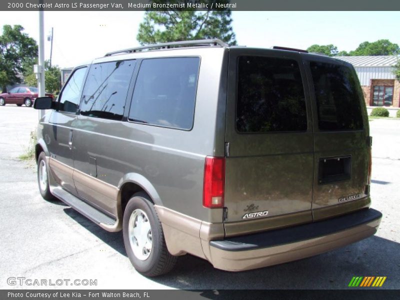 Medium Bronzemist Metallic / Neutral 2000 Chevrolet Astro LS Passenger Van