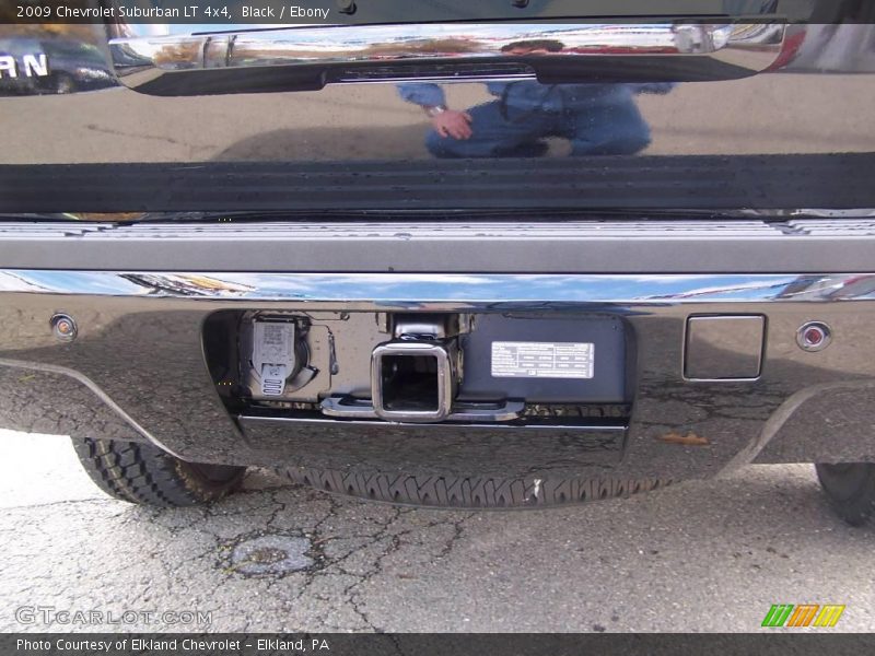 Black / Ebony 2009 Chevrolet Suburban LT 4x4