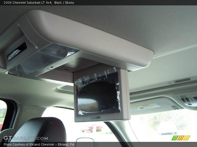 Black / Ebony 2009 Chevrolet Suburban LT 4x4