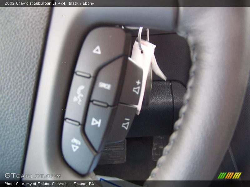 Black / Ebony 2009 Chevrolet Suburban LT 4x4