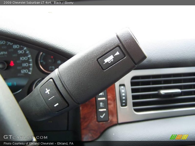 Black / Ebony 2009 Chevrolet Suburban LT 4x4