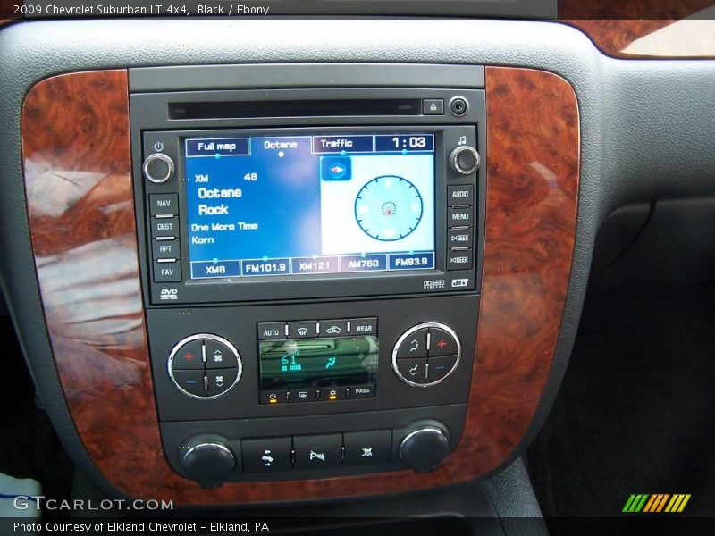 Black / Ebony 2009 Chevrolet Suburban LT 4x4