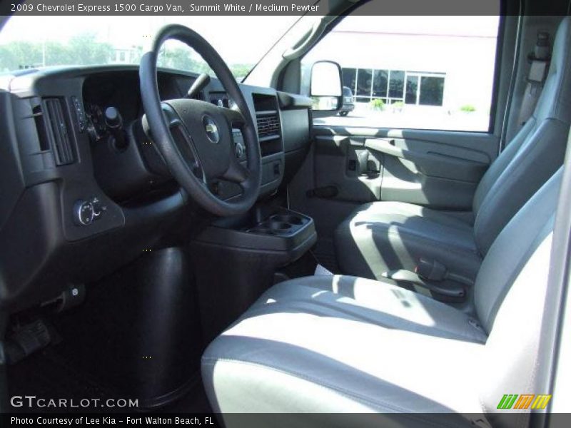 Summit White / Medium Pewter 2009 Chevrolet Express 1500 Cargo Van