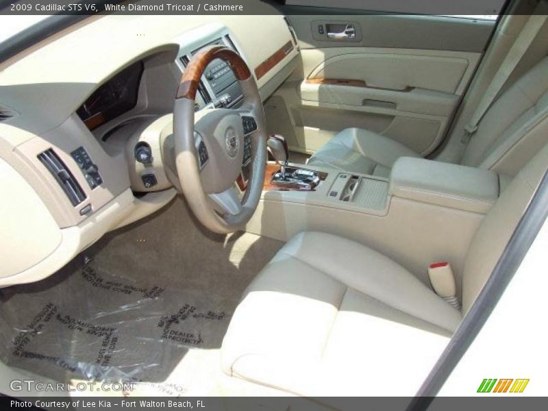 White Diamond Tricoat / Cashmere 2009 Cadillac STS V6