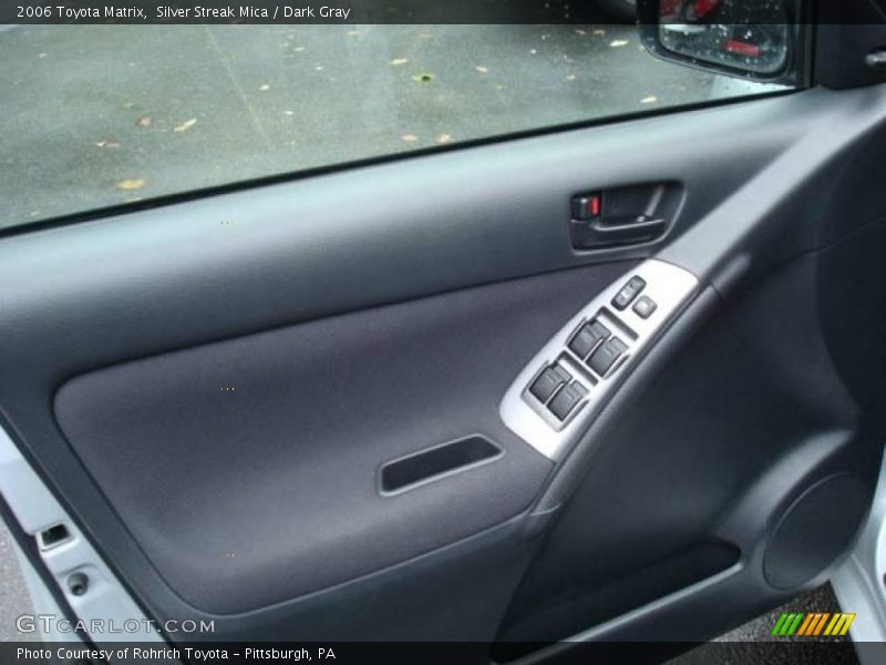 Silver Streak Mica / Dark Gray 2006 Toyota Matrix