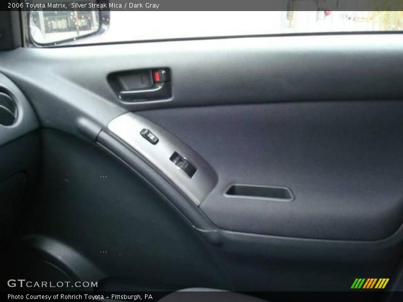 Silver Streak Mica / Dark Gray 2006 Toyota Matrix
